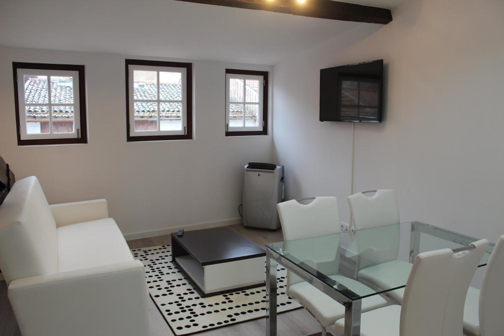 R3 - Coimbra Lovers - Pedro & Ines Exterior photo